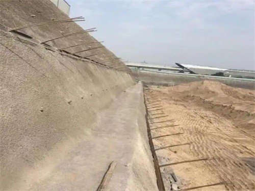 都匀河道边坡加固